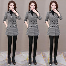 Thousands of birdies The little Subway This years popular Mom Wind Clothing jacket Autumn 2022 Spring dress The new coat of the long style