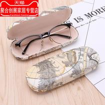 Glasses case portable anti-pressure pressure and light myopia eyes sunglasses storage box super light retro literature and art student girl