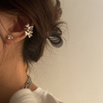 Building haha] Korean metal flower texture Advanced sense style without ear clip 925 pure silver earbone clip woman