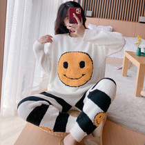 Coral velvet pajamas female winter thickened winter New cute 2021 Spring and Autumn Winter long sleeve home clothing suit smiley face