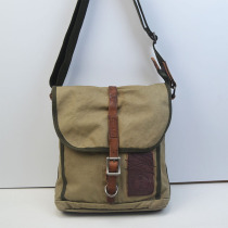 Mens retro to make old canvas slanted satchel casual outdoor travel single shoulder bag in European and American fashion Oblique Satchel