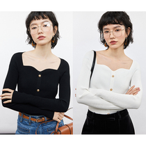 Open room B stock up with Divine Instrumental Style Seagull Collar Long Sleeve Retro Gold Buckle Expats Lean Tucked Sweaters