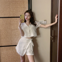 Two-piece set 2021 summer new female little man light mature style womens foreign style high net red fairy skirt