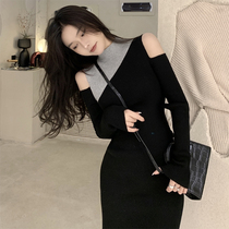 Contrast semi-high collar knitted dress women's early spring 2022 new slim shoulder-length bottoming sweater skirt
