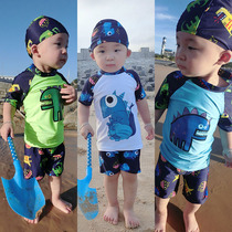 Childrens swimsuit Boys sunscreen quick-drying split swimsuit Boys primary school students in large childrens swimming trunks Baby hot spring swimsuit