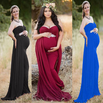 New pregnant woman photo shoot mopping floor and elegant chiffon dress photo studio dress