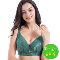 There is a steel underwire steel support oversized underwear bra fat mm fat plus fat plus full cup gathered bra on the tray retracted sub-breast adjustment