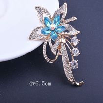 Korean fashion crystal flower brooch corsage all-match temperament clothes accessories anti-light buckle pin female