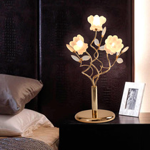 Fanzhixing design European-style luxury crystal table lamp Wedding creative living room modern minimalist bedroom led table lamp