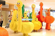 Swing long neck Flamingo color long wool plush ostrich doll clothing warm-up shopping mall activity interactive props