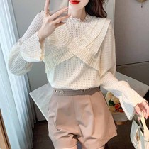 Bakusen temperament foreign style 2022 spring new Korean version of Joker long sleeve lace stitching long sleeve lace bottom female