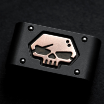LAUTIE old blacksmith bandit skeleton tactical bag buckle Apple clasp zirconium PC titanium alloy custom accessories jewelry gift