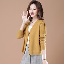 Autumn short knitted jacket womens autumn 2021 new womens wear loose foreign cardigan sweater spring and autumn