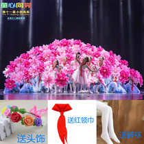 XI Xiaoho Wind grows in the arms of the motherland to perform childrens dance costume princess dresses