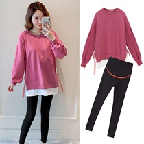 Pregnant women autumn suit fashion model 2020 Spring and Autumn new outing foreign style coat two-piece sweater T-shirt tide mother