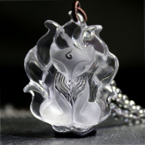 Natural white crystal fox pendant ornament nine-tailed fox necklace white fox pendant collarbone chain nine-tailed fox sweater chain