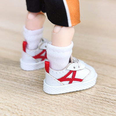 taobao agent OB11 Baby Shoes Volleyball Teenagers Ri Xiang Xiangxiang GSC clay yomy P9 12 points doll sports shoes