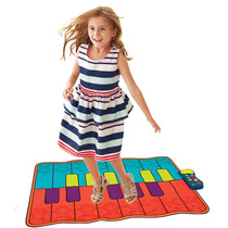 United States B Toys Bile piano dance blanket Childrens music game mat Baby fitness mat Parent-child toys