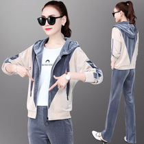 Golden Velvet Suit Woman Spring Autumn Summer Short Sleeve T-shirt Long Pants Loose Tracksuit Cap Big Code Casual Three Sets Tide