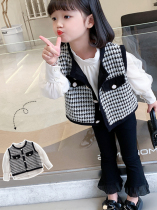 Girls spring clothing suit 2022 Spring new female baby trendy ocean frieze Street Two sets of children small balsamic wind