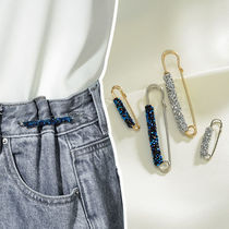 Tight waist pin accessories anti-light brooch high-grade Joker pin fixed clothes waist circumference change small artifact