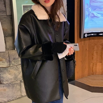 ◆ South Korea's motorcycle clothing is pure and pure. Are you excited? Black leather clothing lamb coat female fur
