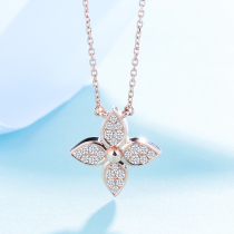 18K gold clover diamond necklace female platinum rose gold pendant custom platinum collarbone color gold hipster