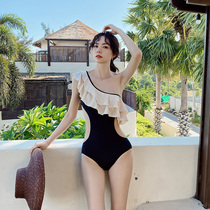 Hot spring swimsuit female sexy thin fairy fan Korea ins Net red chest gathers conjoined 2021 new fashion