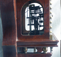 Antique Dutch-made bearing ball walking hammer mechanical wall clock