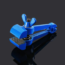 Multifunctional hand vise hand clamp clamp screw pliers mini small heavy-duty fixed pliers 40mm precision vise 5