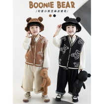 Young Yo-yo Boy Cute Little Bear Jacquard Woolen Sweatshirt Sweatshirt Spring New Children Brief about 100 lap knit waistcoat