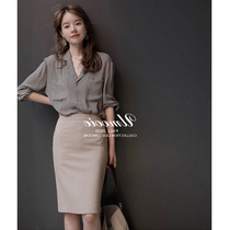 2021 chic early autumn Net Red fashion senior sense ol commuter Womens Light mature style professional French shirt