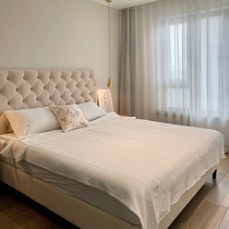 French Villa light luxury cloth bed modern simple bedroom double net red ins style American velvet storage wedding bed
