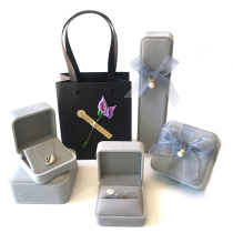 Creative flannel ring to ring box high-grade necklace earrings bracelet bracelet jewelry packaging box gift box