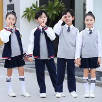 Kindergarten yuan fu chun qiu zhuang class uniform pupils qiu dong kuan games suit British family of four new