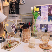 Net red ins girl heart mirror cosmetic mirror desktop European rotating small round mirror dormitory portable dressing mirror