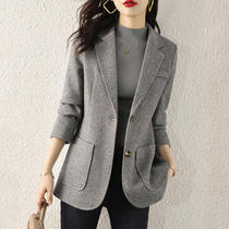 Advanced gray suit jacket women's autumn and winter casual Korean version of cotton-padded wool padded little suit
