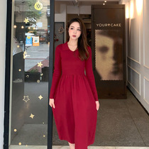 Autumn and winter Xiaoxiang wind bottoming knitted dress womens 2021 new temperament over the knee mid-length red sweater skirt