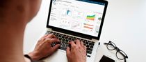 Renewal of old customer exclusive link data analysis visualization activation registration activate automatically issued