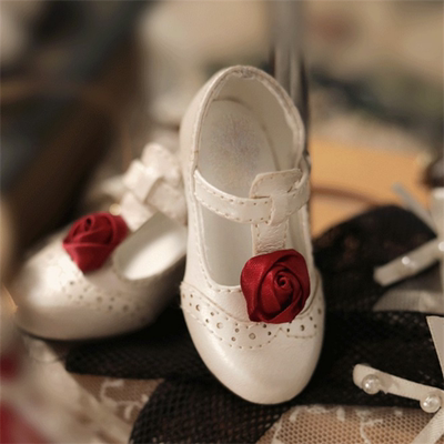taobao agent [GEM shoes] 4 points of Aries Sidel red rose hollow leather shoes, Day Day Movement Twelve constellations BJD