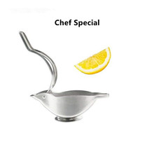 Stainless steel small fish shape lemon slice squeezer oyster sashimi hotel Western restaurant special Lemon Squeeze Machine