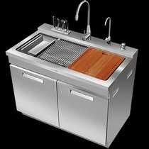 The large integrated water tank of the United States MJS-1051S