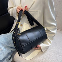 Counter recommends ~ DRCO France's new niche ins leather shoulder bag women's plaid soft messenger bag