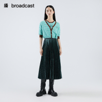 Broadcast 2021 autumn new casual fashion plain waist simple geometric pleated print skirt womens BDO3BD0109