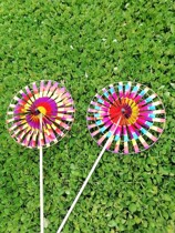 Waterproof plastic windmill rainbow spiral series large Beijing wind car Square colorful windmill creative products