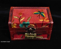 Featured gift handmade embroidery Beijing embroidery hand embroidery retro wooden jewelry box handmade wooden box flowers and birds old embroidery pieces