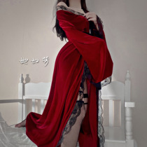 Queen Her Royal Highness She is like a dream autumn winter method lace big code velvet seductive seductive to open fork sleeping dress Sleeping robe