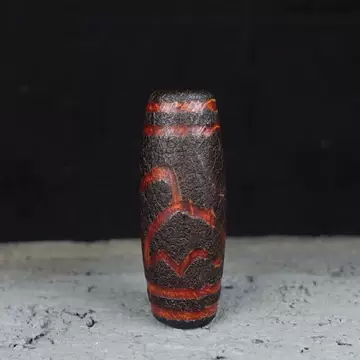 虎牙蓮花宝瓶天珠