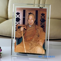 The connection photo on the person Xuanhua Masters portrait photo Xuanhua and Shang Dulun Masters portrait hanging crystal table