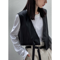 IIC leather vest womens black short irregular sleeveless leather clothing 2021 loose niche design sense PU horse clip